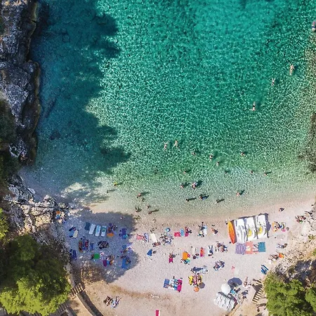 Pet Friendly Apartment In Pula With Wifi