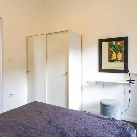 Apartamento Lovely In With Kitchen *