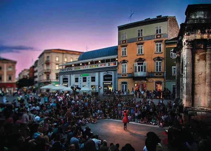 2 Bedroom In Apartment Pula