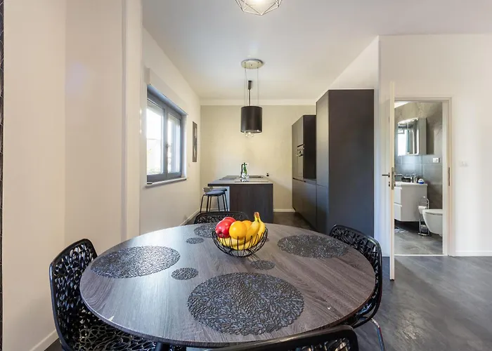 Apartment 2 Bedroom In Pula