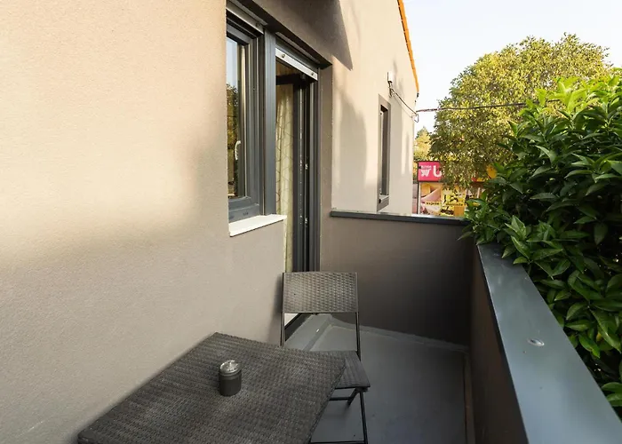 Apartment 2 Bedroom In