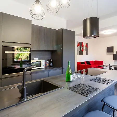 2 Bedroom In Appartamento