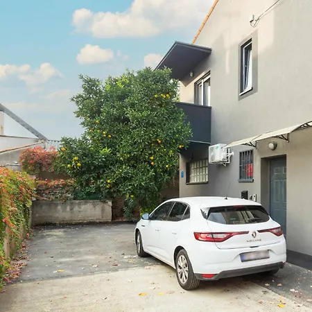 2 Bedroom In * Pula