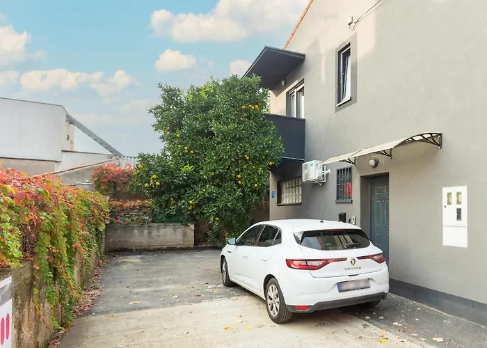 2 Bedroom In * Pula